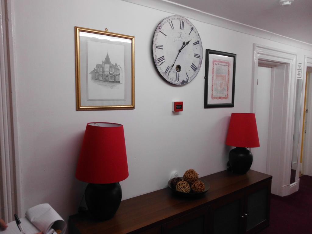 Brownlows Inn Guest House Formerly The King Harry Accommodation 利物浦 外观 照片