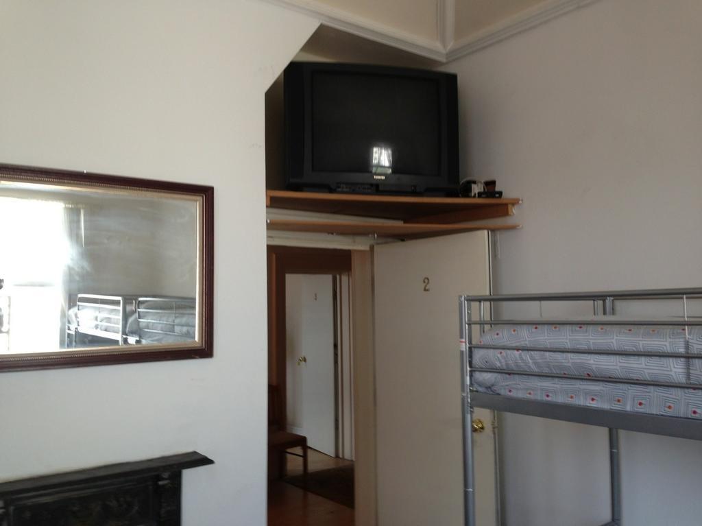 Brownlows Inn Guest House Formerly The King Harry Accommodation 利物浦 客房 照片